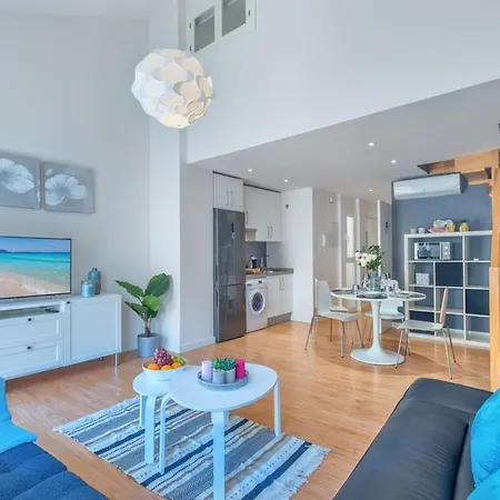 Picasso Duplex Deluxe Apartment Malaga